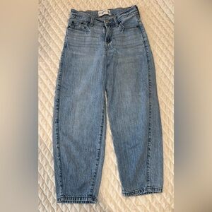 abercrombie kids Light Wash Boyfriend Jeans